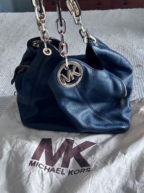 Michael Kors purse